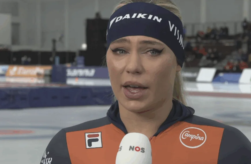 Jutta Leerdam deelt beelden na verkeersongeval: &ldquo;Ik ben dankbaar dat het niet erger is afgelopen&rdquo;