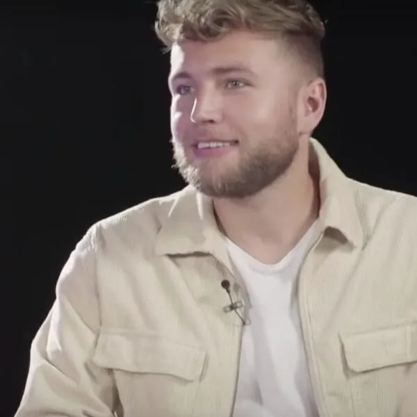 Freek Rikkerink krijgt hoopvol nieuws van de dokter en keert terug op het podium