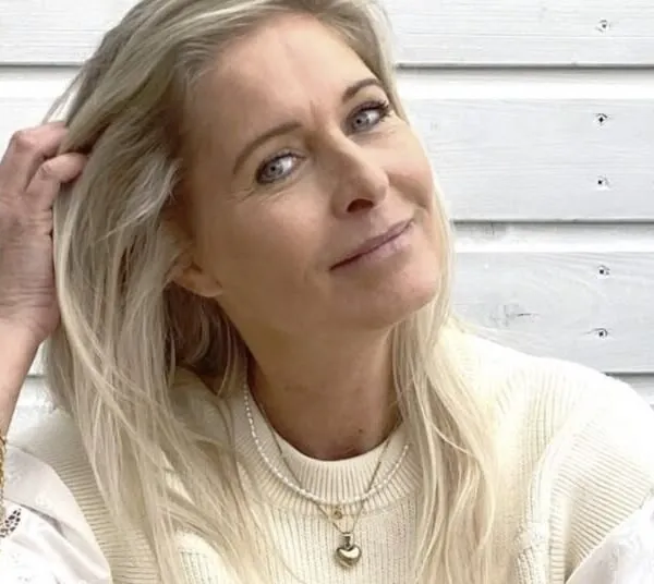 Mariska Bauer blikt met nostalgische vakantiefoto terug op eenvoudigere tijd