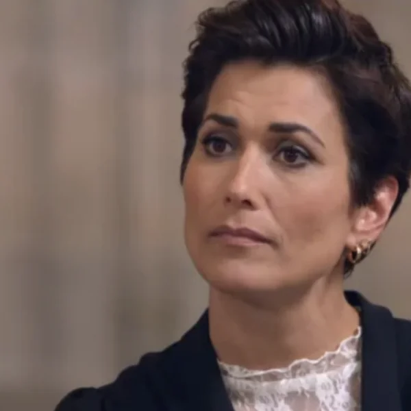 Dit is waarom Nieuwslezeres Annechien Steenhuizen al Zes Maanden Afwezig is: &ldquo;Veel Sterkte&rdquo;