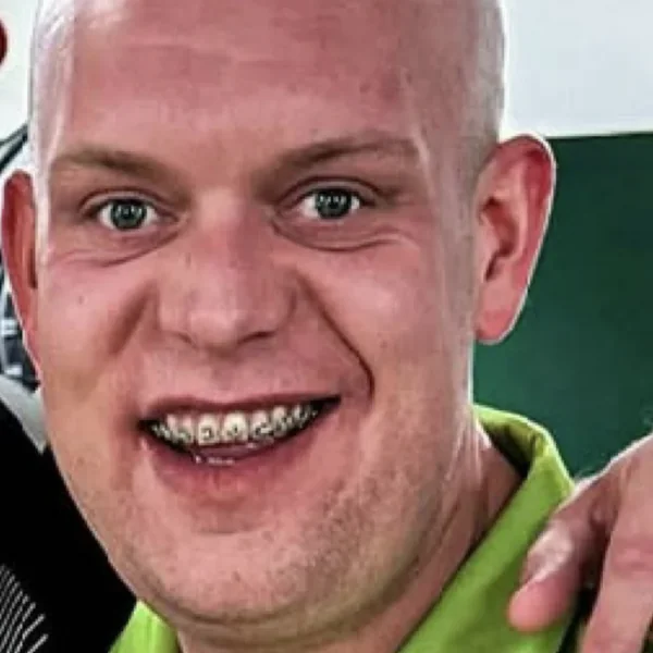 Michael van Gerwen gespot met nieuwe bekende tijdens rustige fase na relatiebreuk