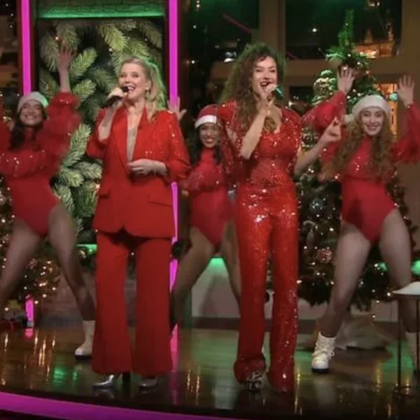 Optreden van Katja Schuurman en Babette van Veen zorgt voor discussie bij kerstuitzending