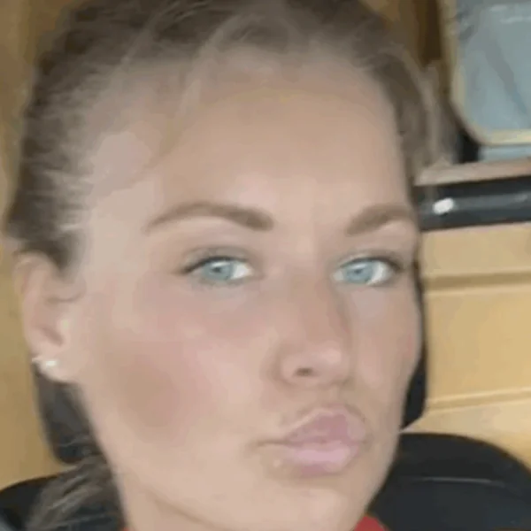 Bezorgster van DHL krijgt veel aandacht op sociale media