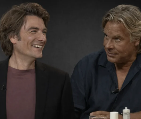 Waarom Robert Jensen en zijn broer Frank Dane niet dezelfde achternaam gebruikten