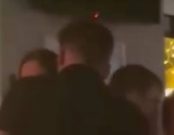 Media-aandacht rond Wilfred Genee na caf&eacute;beelden: context, nuance en het spanningsveld tussen priv&eacute; en publiek