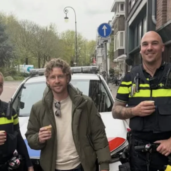 Agent Maikel van Bureau Utrecht zwaargewond na motorongeval